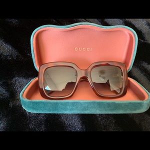 Gucci square frame Acetate sunglasses with case